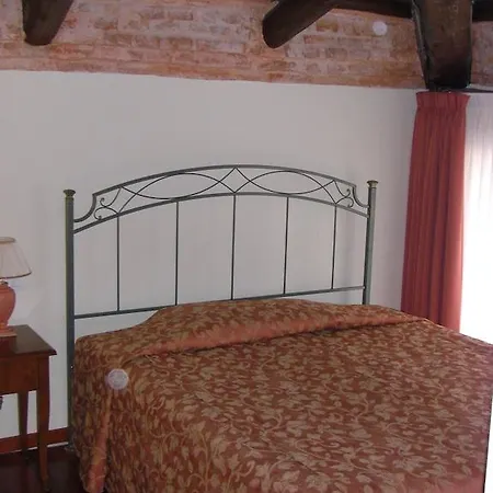 Ξενοδοχείο με διαμερίσματα Bertolini