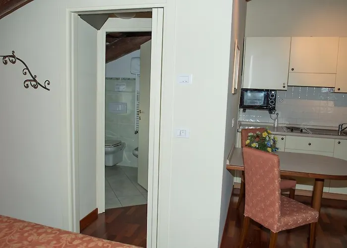 Aparthotel Bertolini 4*